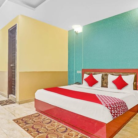 Hotel O Prince Home Stay Near Ambience Mall New Delhi Exterior photo